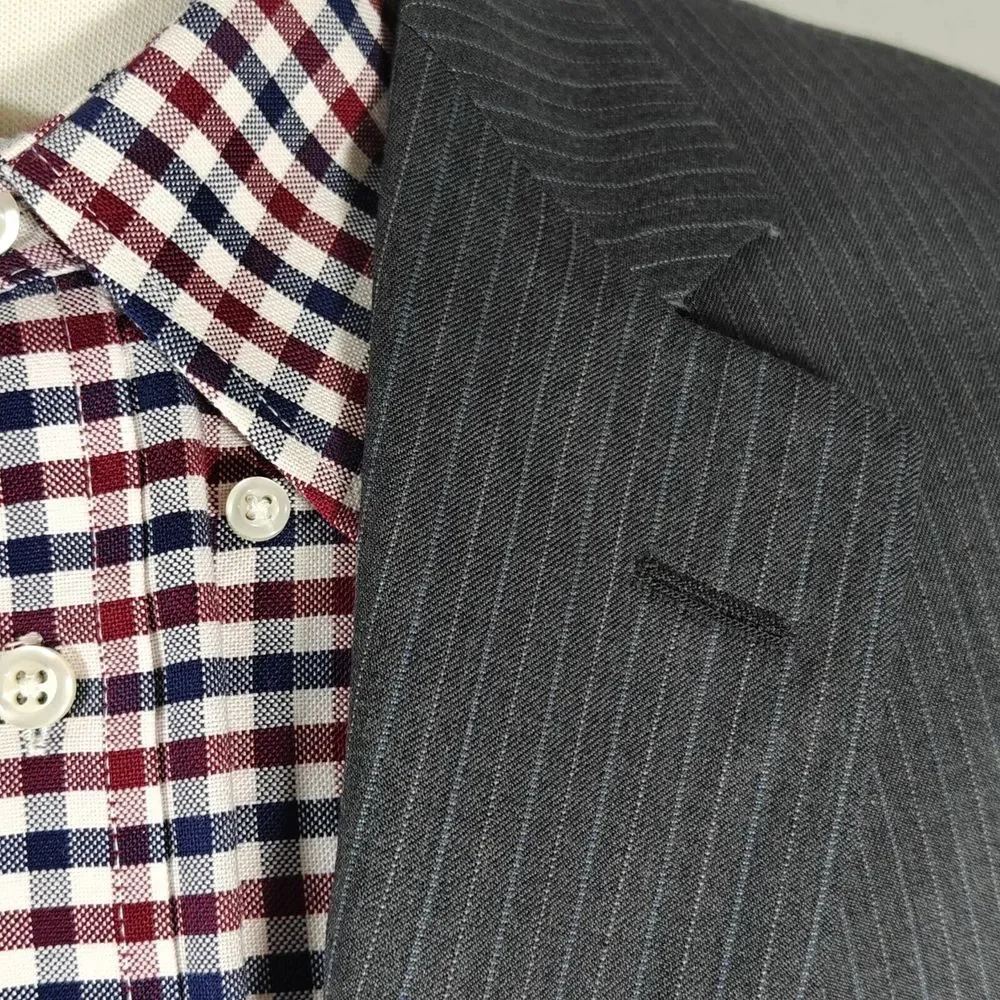 Brooks Brothers 346 Men's Sport Coat Blazer Two Button Gray Pinstriped‎ Wool 40R